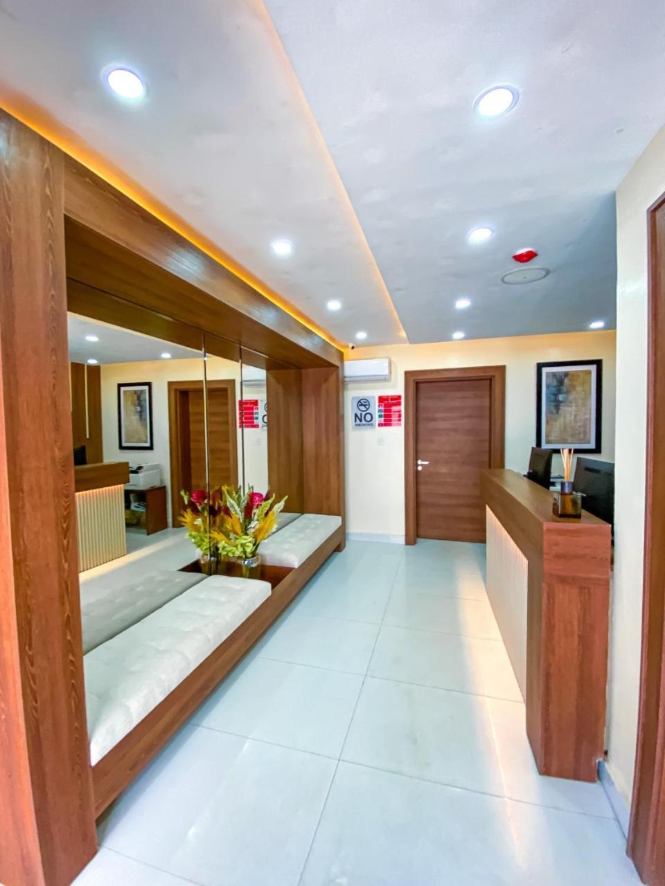 Plush Hotel,Abuja Exterior foto